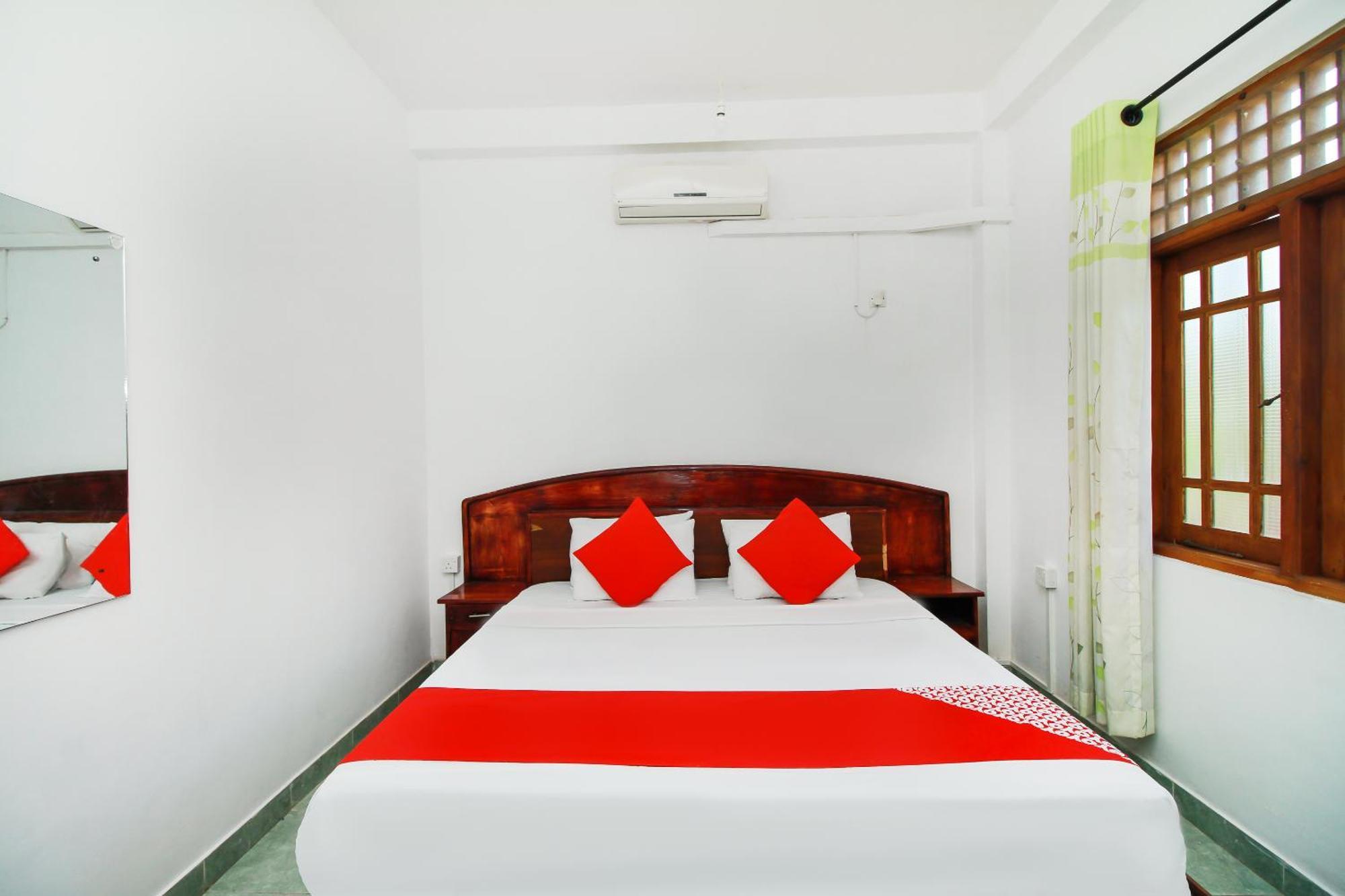 Airport Green View Resort Andiambalama 외부 사진