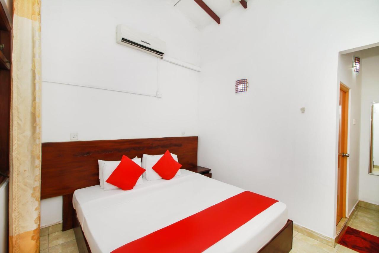 Airport Green View Resort Andiambalama 외부 사진
