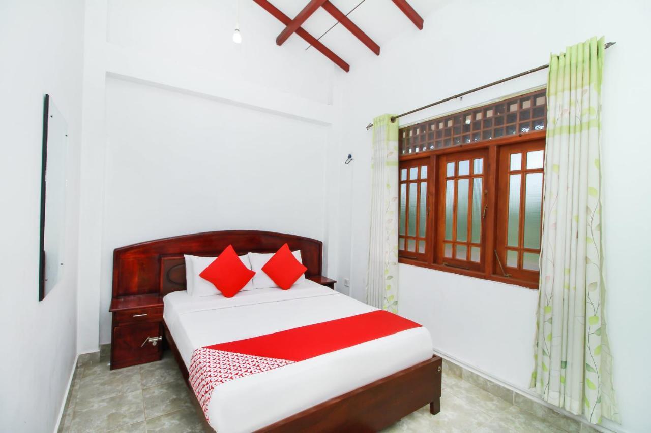 Airport Green View Resort Andiambalama 외부 사진